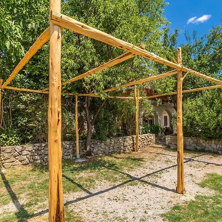Krc Pinezići